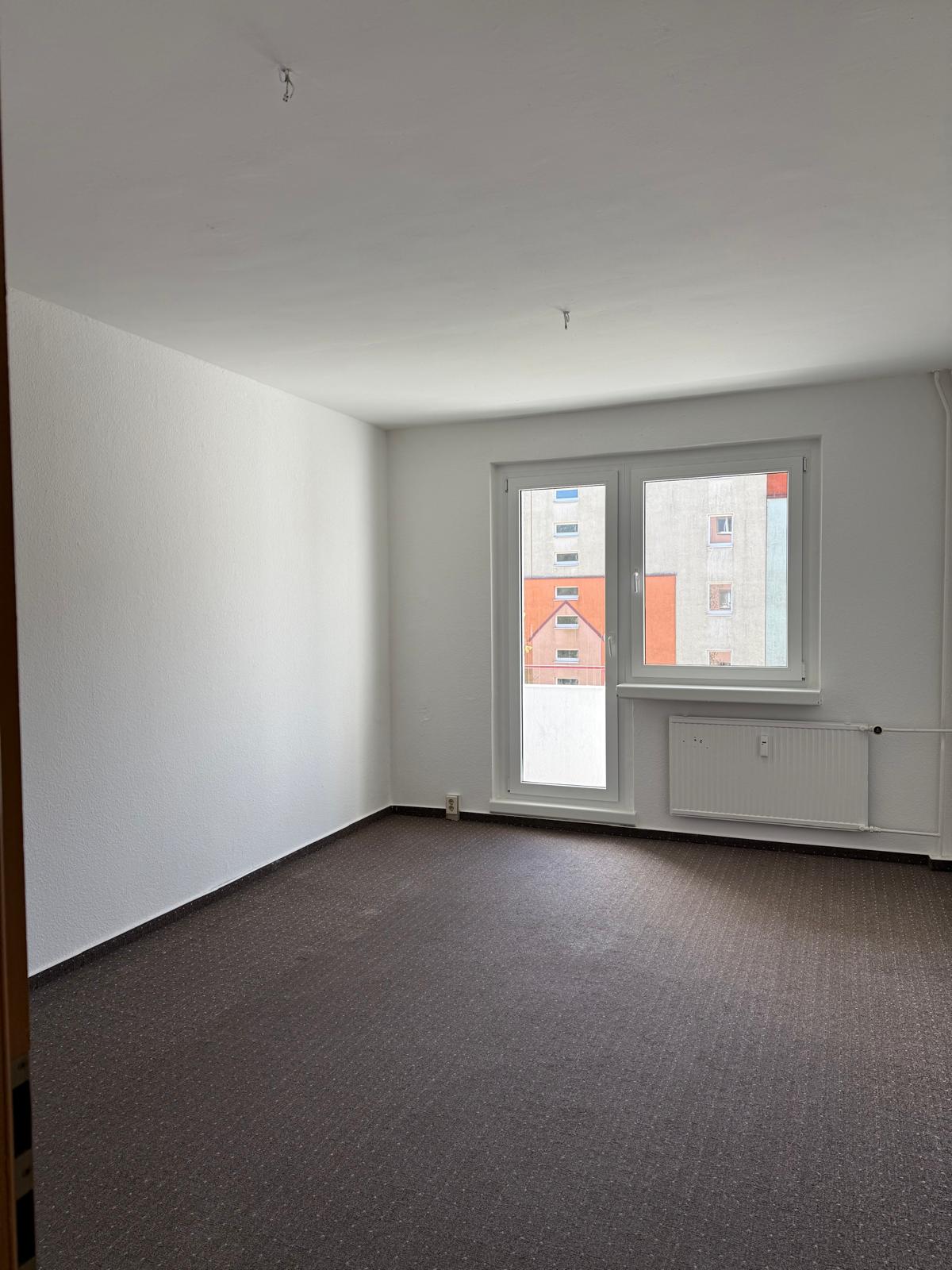 Renovierte helle 3-Zimmer-Wohnung mit Balkon